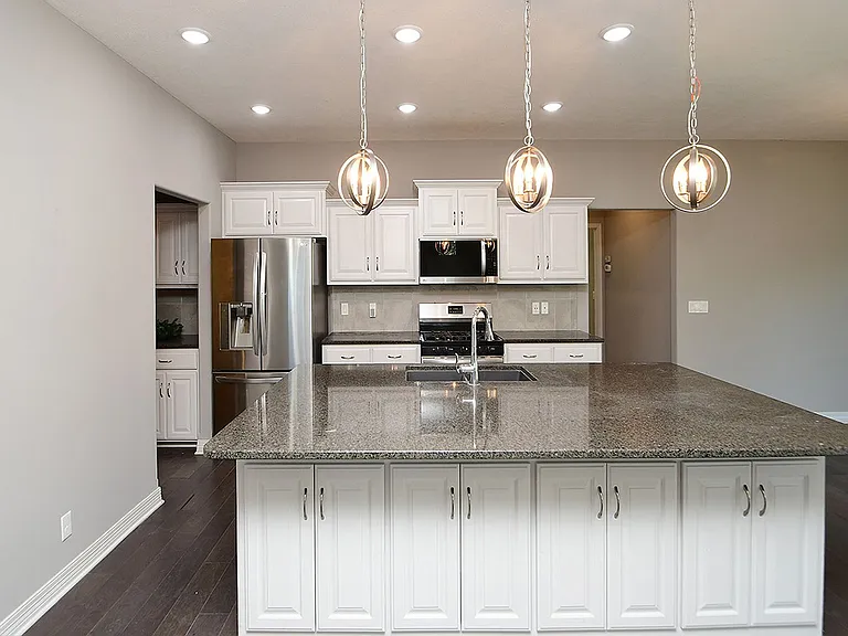 19527 Shadow Ridge Dr — Photo 17