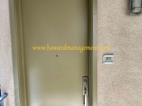 2nd image of 4211 Redwood Ave Unit 311