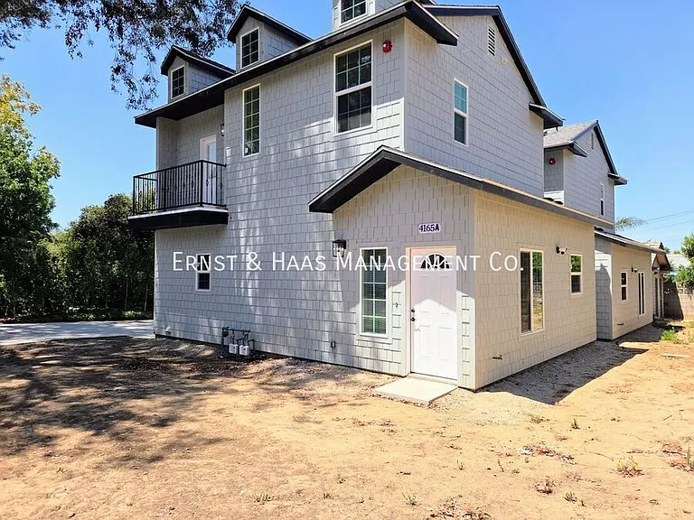 4165A Country Club Dr — Photo 1