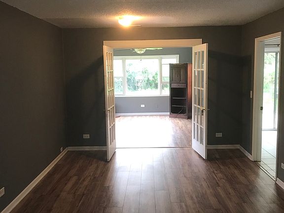 2nd image of 21 Cornell Ct