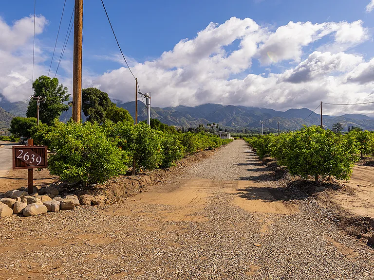 2639 E Ojai Ave — Photo 35
