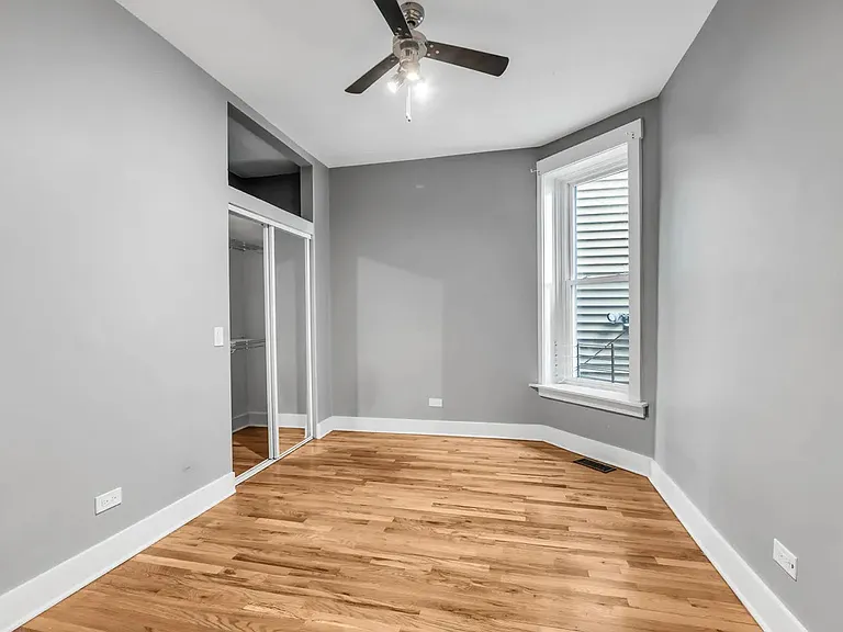 3208 W Wabansia Ave #2E — Photo 7