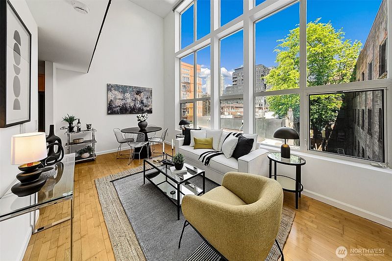 2nd image of 2324 1st Avenue #214