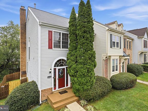 3rd image of 12501 Manchester Way