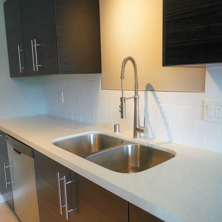 1st image of 4176 Oregon St APT 2