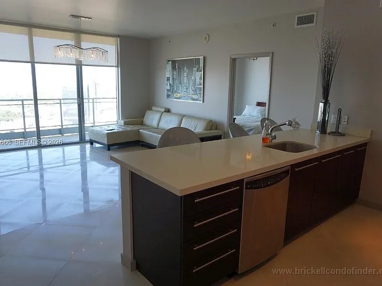 90 SW 3rd St #3505 — Photo 11
