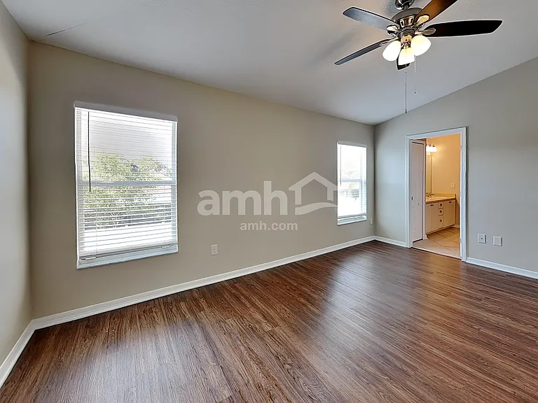 8157 Canterbury Lake Blvd — Photo 10