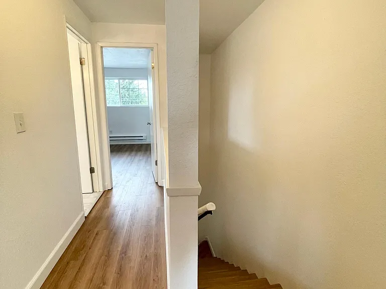 11420 15th Ave SW — Photo 11