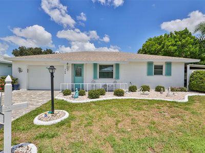 708 Rutgers Pl, Sun City Center, FL, 33573