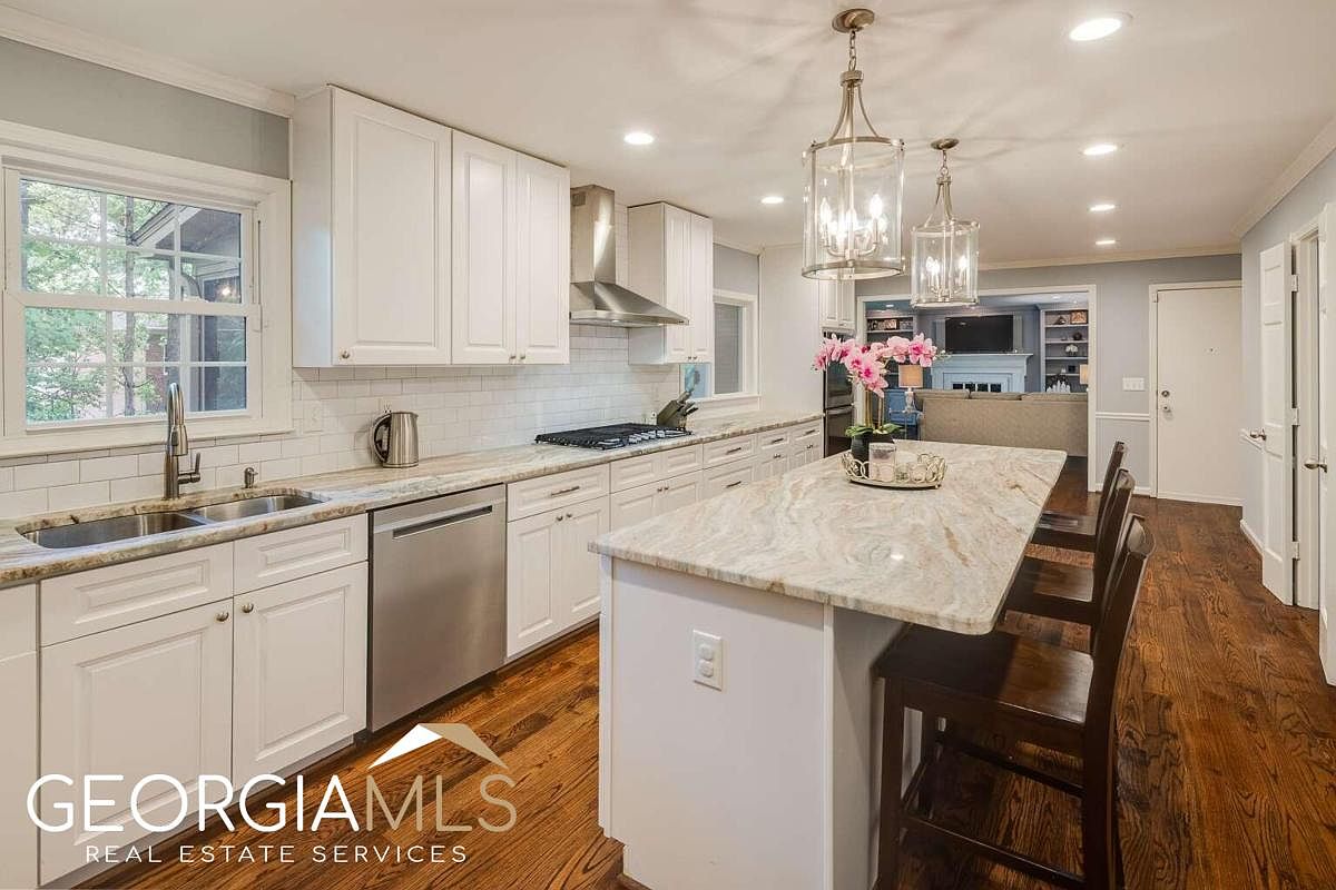 420 Hunters Crossing Dr, Sandy Springs, GA 30328 MLS 10168389 Zillow