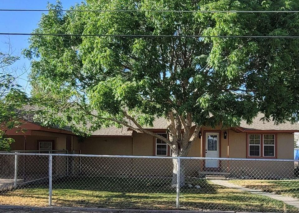 1st image of 906 Malaga Ave