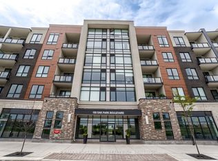 150 Oak Park Blvd #220, Oakville, ON