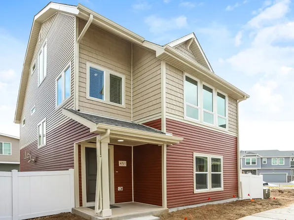 4721 N Tower Dr, Denver, CO 80249