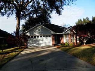 229 Spring Lake Dr, Fairhope, AL 36532