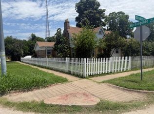 2701 Stuart Dr, Fort Worth, TX 76104