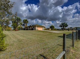 4114 29th St E, Palmetto, FL 34221