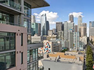 1111 S Grand Ave APT 1111, Los Angeles, CA 90015