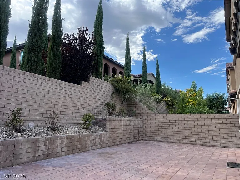 477 Astillero St — Photo 22