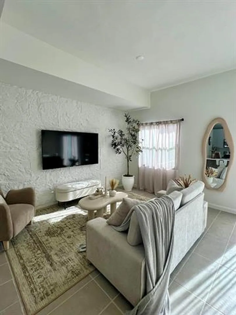 2526 Pierce St th 4, Hollywood, FL 33020 — Photo 1