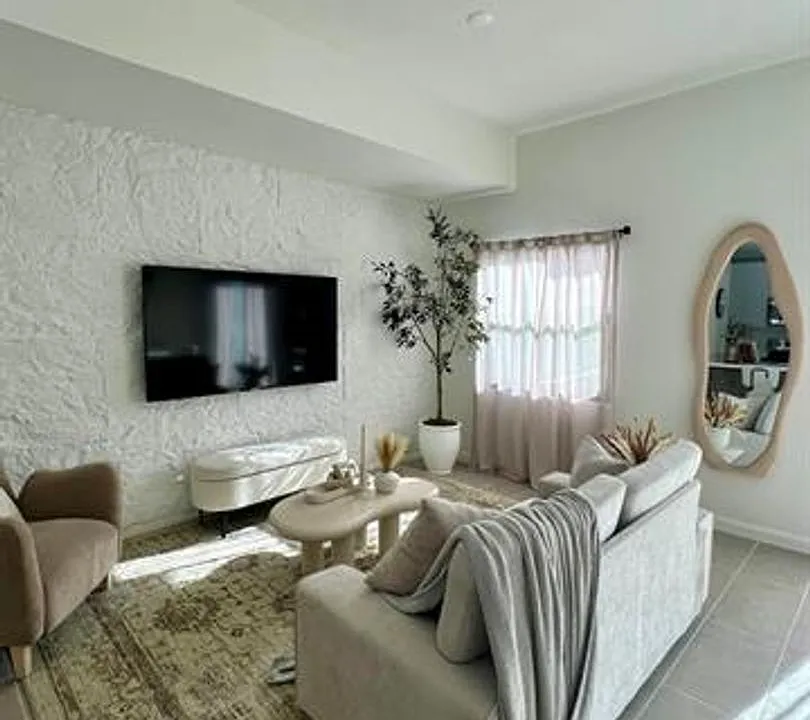 2526 Pierce St #Townhouse 4