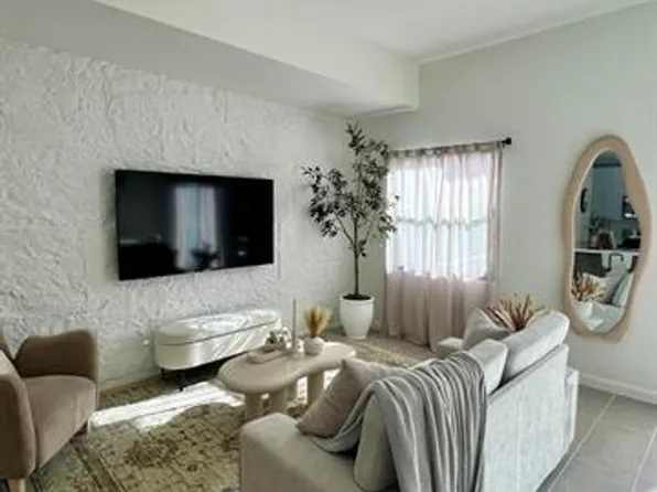 2526 Pierce St #Townhouse 4, Hollywood, FL 33020