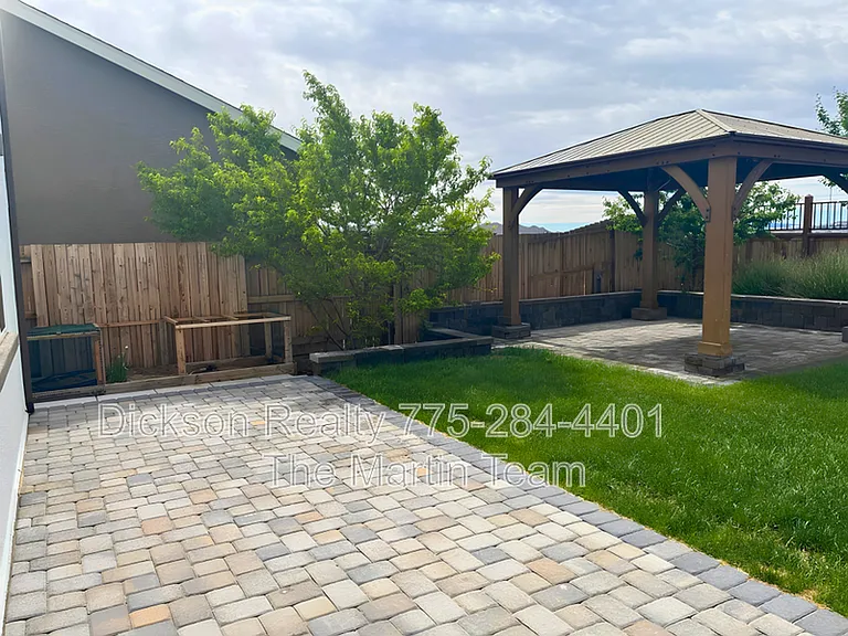 11042 Marymount Dr — Photo 13