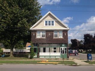 881 Oliver St, North Tonawanda, NY 14120