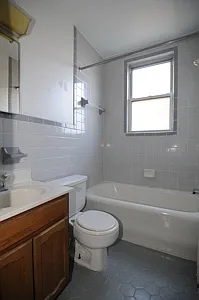 341 Terrace Ave — Photo 3
