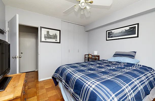 Rented by PocketBroker Inc | media 16