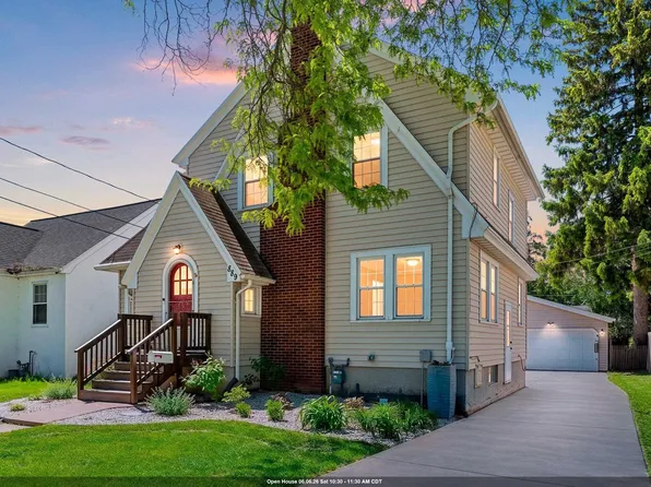 889 Dousman St, Green Bay, WI 54303