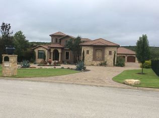 9217 Camelback Dr, Austin, TX 78733