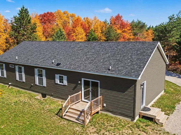 3360 Starlight Trl, Kingsley, MI 49649