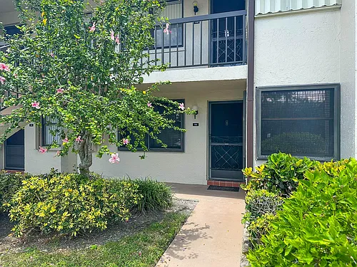 7593 Tahiti Ln Photo 1