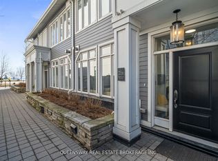 2067 Lake Shore Blvd W #TOWNHOUSE 6, Toronto, ON