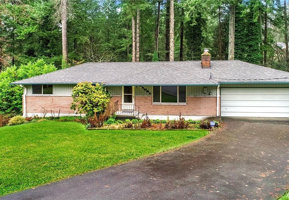 1st image of 11041 Dean Ct SW