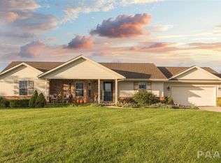 8123 W Thorngate Dr, Mapleton, IL 61547