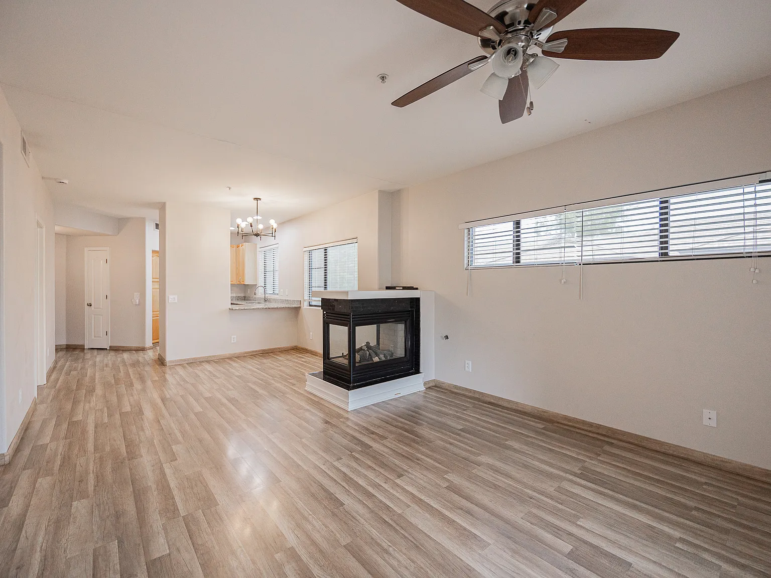 4200 N 82nd St Unit 2012, Scottsdale Az — Photo 4