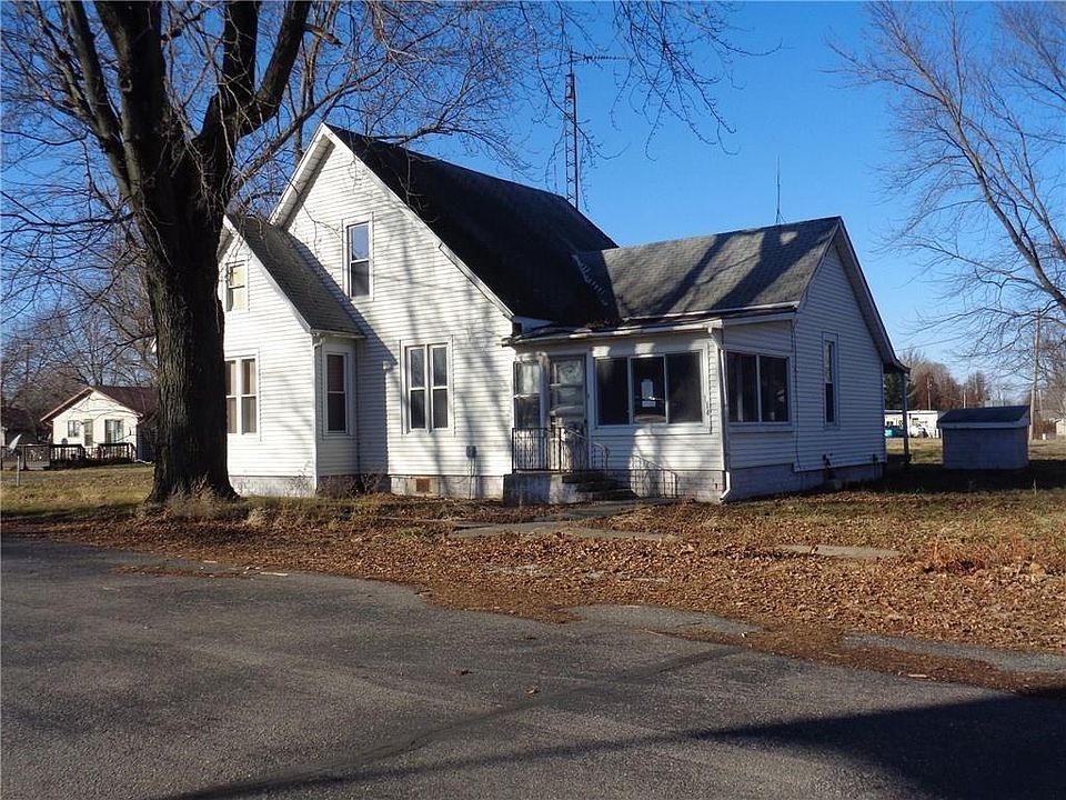 1st image of 114 W Washington Ave