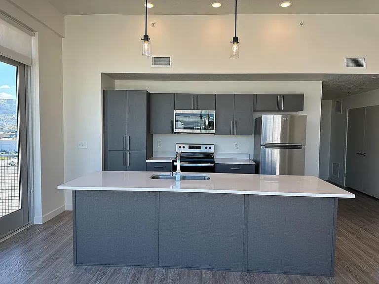 Canyon Vista — Photo 27