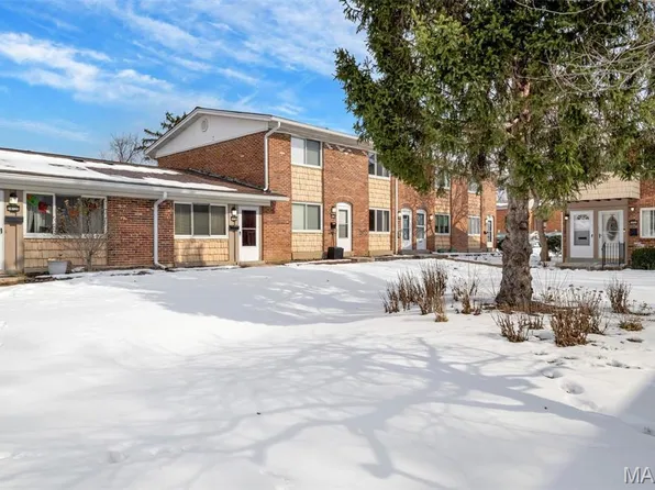 10736 Carroll Wood Way, Saint Louis, MO 63128
