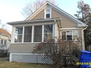 17 Bushwick Pl, Springfield, MA 01109