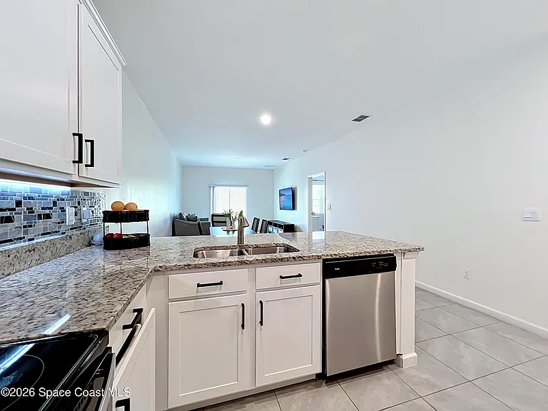 3376 Morrow Pl — Photo 8
