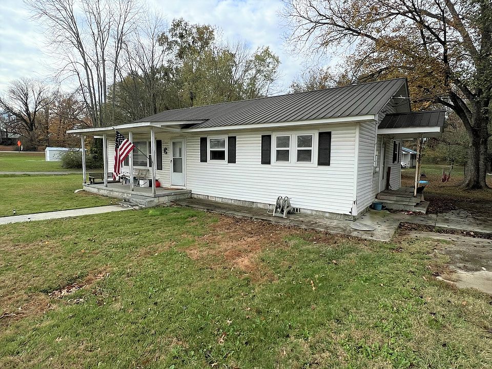 440 Main St, Huntland, TN 37345 Zillow