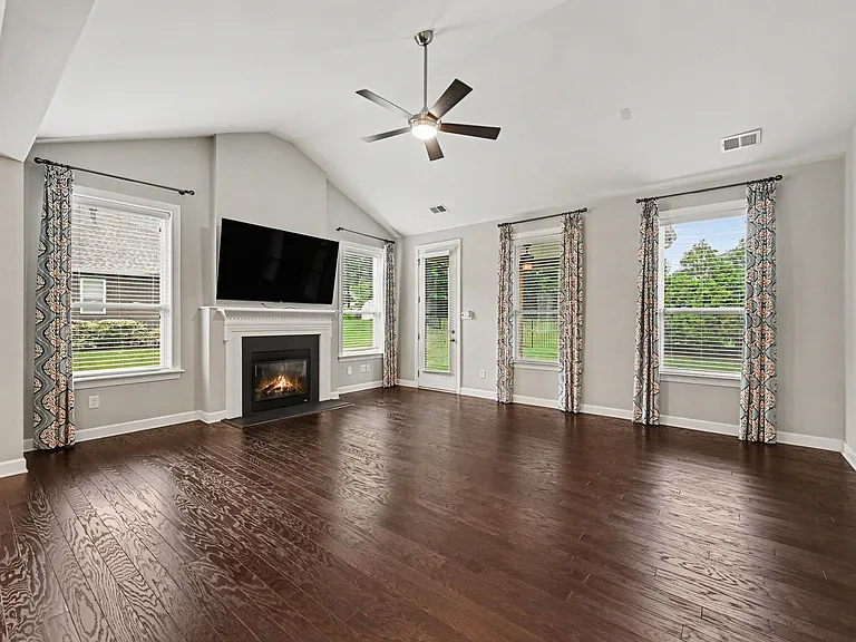 14131 Old Vermillion Dr — Photo 14