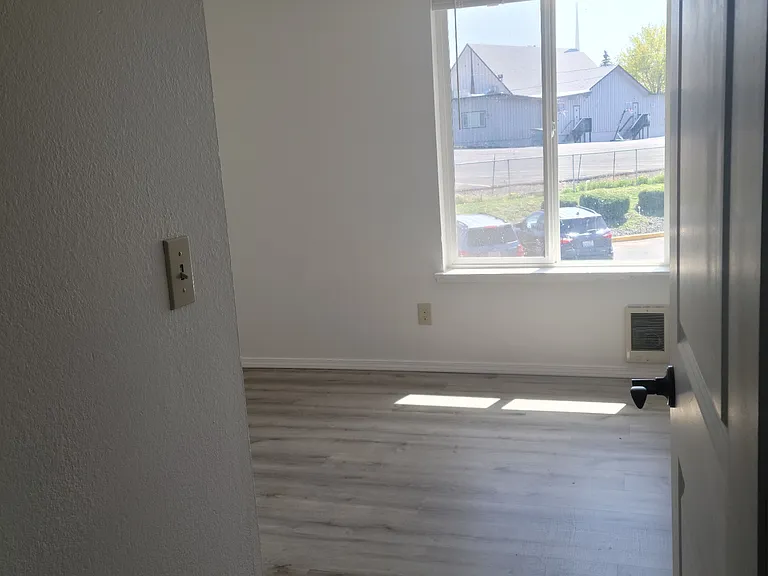 2705 W Lincoln Ave #306 — Photo 8
