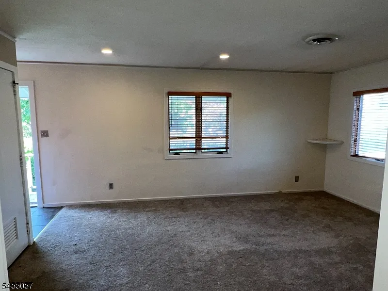 1 bed, 1.0 bath, 425 sqft, $2,000 — Photo 4