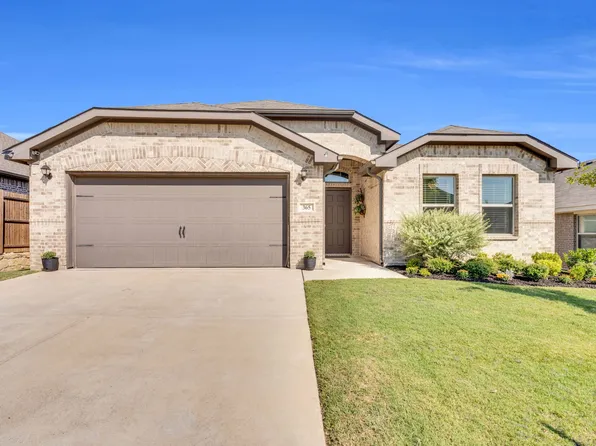 365 Bonita St, Weatherford, TX 76087
