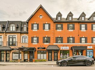 17 Baldwin St N #205, Whitby, ON L1M0K8