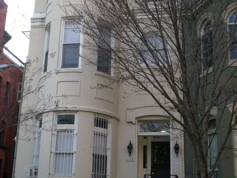 1632 19th St NW #2 — Photo 8