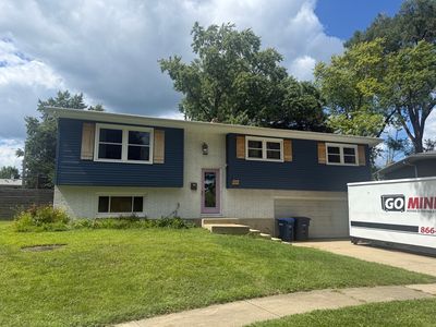 125 Fairview Dr, St Charles, IL, 60174